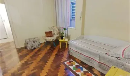 Jk em excelente localização no bairro Cidade Baixa.