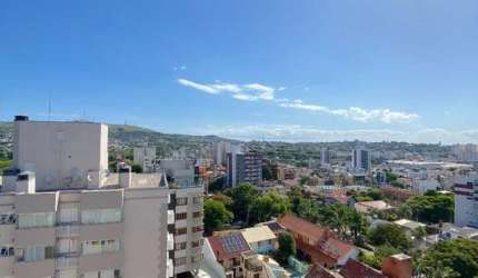 Apartamento novo para comprar com 53m² privativos, 1 Dormitório de ótimo tamanho com persianas em 2 folhas e excelente padrão de esquadrias nas janelas, living com piso porcelanato Portobello (90cm x 