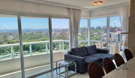 Lindo apartamento para comprar  com 2 dormitórios, sendo 1 suíte, no Bairro Três Figueiras,  mobiliado e equipado , localizado no Parigi Residence,  próximo ao Shopping Iguatemi. Possui cozinha com ch