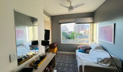Venda de Apartamento de 2 quartos com  suíte e vaga - Menino Deus&lt;BR&gt;&lt;BR&gt;Descubra o seu novo lar neste maravilhoso apartamento de 2 quartos, incluindo 1 suíte, com um total de 66,23 metros