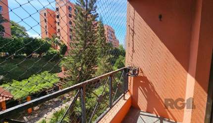 Apartamento Villagio di Roma | Impecável | Desocupado&lt;BR&gt;&lt;BR&gt;Muita qualidade de vida pra você e sua família! Condomínio com segurança e infraestrutura. Apartamento com 3 dormitórios, sacad
