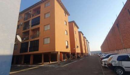 Apartamento 2 dormitórios, sala com sacada, sol da tarde, banheiro social, cozinha americana, área de serviço, banheiro social. Apartamento Impecável, entrar e morar! NÃO ALAGOU! 1 Vaga. Portaria 24hs