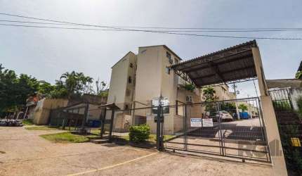 Apartamento de 2 dormitórios no bairro glória com 38 metros.