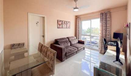 Se você está procurando um apartamento no mercado residencial com ótimo custo-benefício, essa é sua chance! Situado na Rua Pedro José Zaneti, no bairro Igara em Canoas, Rio Grande do Sul, este imóvel 