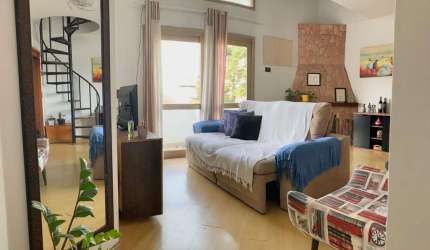 Cobertura Residencial de 2 Quartos em Santo Antônio, Porto Alegre - R$ 699.000,00 Seja bem-vindo à oportunidade de adquirir uma cobertura deslumbrante no coração de Santo Antônio, Porto Alegre. Esta c