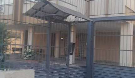 Allwin Imóveis: ótima oportunidade , apto. desocupado, sol pela manhã ,arejado,  2 dormitórios, sendo 1 suíte, living  p/2 ambientes ,  apto c/piso em parque, dependência de empregada, banheiro social