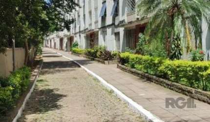 Ótimo imóvel aconchegante à venda com 2 quartos , banheiro, cozinha e sala. O condomínio fica localizado na Rua Euríco Lara no bairro Medianeira.  &lt;BR&gt;&lt;BR&gt;Condomínio com Portaria 24 horas,