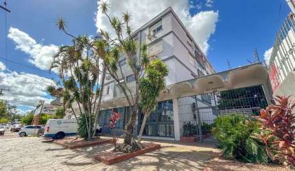 Este aconchegante apartamento de 1 dormitório, com 47 m² de área privativa, oferece conforto e praticidade em uma localização privilegiada. Situado próximo ao triângulo da Assis Brasil, Boulevard Assi