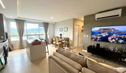 Apartamento com 3 dormitórios à venda, 74m² por R$ 690.000,00 - Glória - Joinville/SC