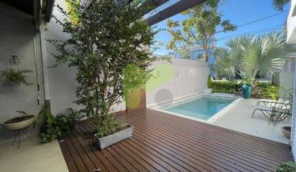 Casa à venda, 4 quartos, 3 suítes, 2 vagas, Vale dos Cristais - Macaé/RJ