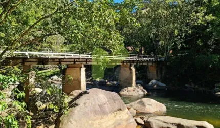 Vende-se Lote em Cascata na Serra de Casimiro de Abreu