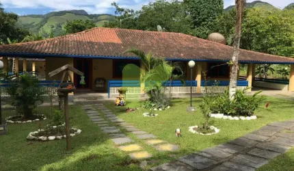 Sítio à venda, 4 quartos, 1 suíte, Bicuda - Macaé/RJ