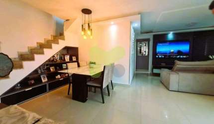 Cobertura à venda, 3 quartos, 1 suíte, 2 vagas, Glória - Macaé/RJ