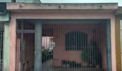 CASA TERREA NA REGIÃO DO ARICANDUVA