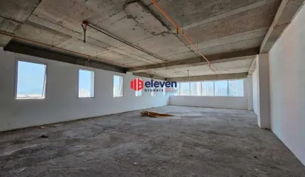 Sala Comercial para Venda ou Locação em Santos em Edifício Coorporativo de Alto Padrão