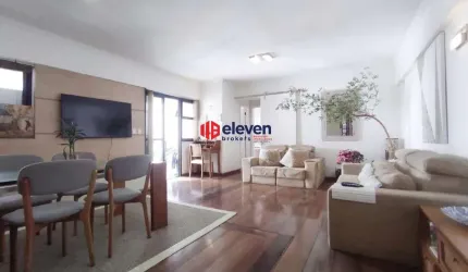 Apartamento à venda, 02 dormitórios, na quadra da praia do Boqueirão, Santos-SP