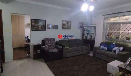 Apartamento Térreo à Venda, 2 dormitórios, no Embaré