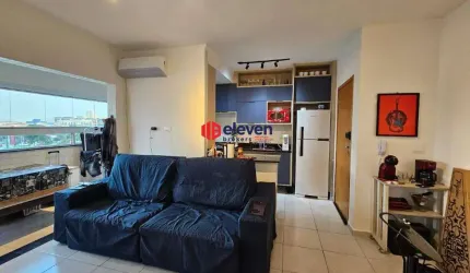 Venda de apartamento com 02 dormitórios no bairro do Macuco, em Santos