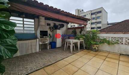 Sobrado Duplex para Retrofit com 4 Dormitórios e Área de Lazer no Andar Superior – Em Santos