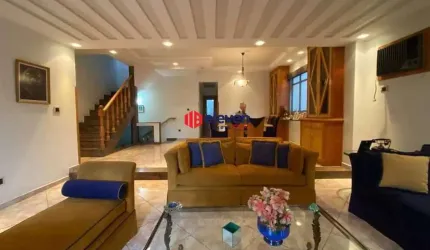Casa Sobreposta Alta Duplex de Alto Padrão à Venda em Santos