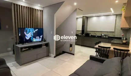 Casa triplex em Villagio no Marapé