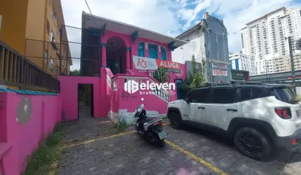 Sobrado Comercial com 615m² e 5 Vagas para Locação no Boqueirão | Santos-SP