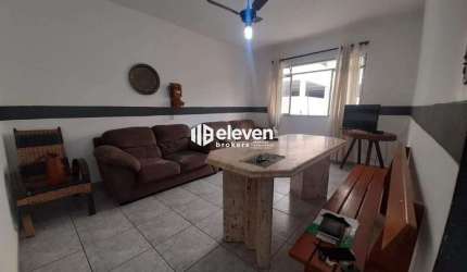 Apartamento à venda na Ponta da Praia – Conforto e praticidade em um só lugar!