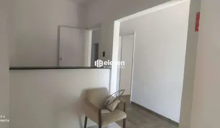 Excelente Casa no Boqueirão - Santos. Espaço Amplo e Ótima Localização!