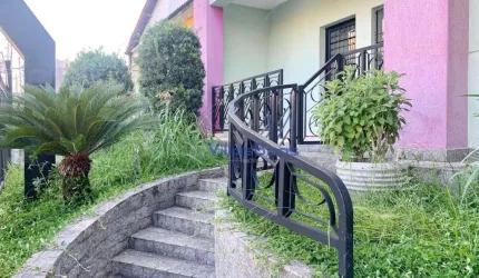 Casa de 170 m², perfeita para o seu negócio, para venda ou locação no Jardim São Dimas - São José dos Campos/SP