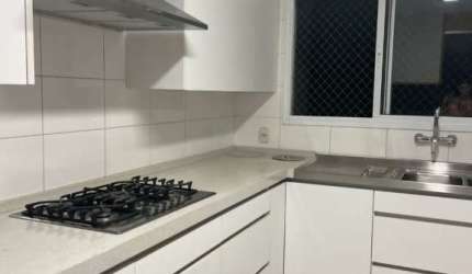 Apartamento com 4 dormitórios na Vila Adyana!