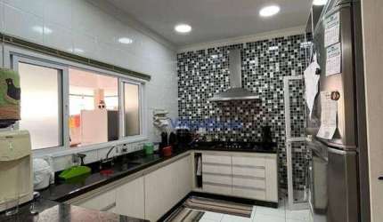 Casa com 3 dormitórios à venda, 240 m² por R$ 2.350.000,00 - Villa Branca - Jacareí/SP