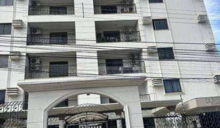 Apartamento com 3 quartos para alugar na Avenida Ipiranga, 255, Goiabeiras, Cuiabá, 17 m2 por R$ 3.462 Por Ano