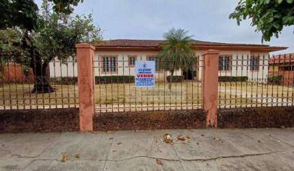 Casa com terreno Grande Boa Esperança