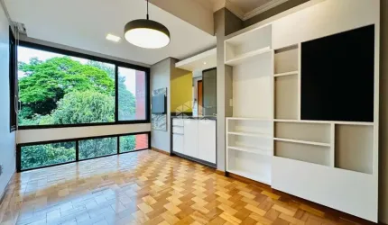 Apartamento com 3 quartos à venda na Rua Eça de Queiroz, 43, Petrópolis, Porto Alegre por R$ 669.000