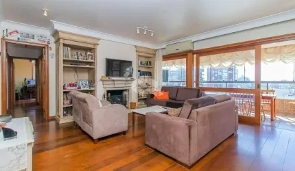 Apartamento com 3 quartos à venda na Avenida Mariland, 1730, Mont Serrat, Porto Alegre por R$ 1.100.000