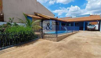 Casa para Venda em Sumaré, Jardim Macarenko, 3 dormitórios, 1 suíte, 3 banheiros, 4 vagas
