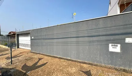Casa com 3 quartos à venda na Rua Madalena Barbosa Ferreira, --, Vila Lemos, Campinas, 132 m2 por R$ 630.000