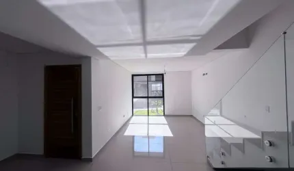 Casa com 3 quartos à venda na Estrada do Ganchinho, 2530, Umbará, Curitiba por R$ 842.400