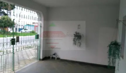 Casa para Venda em Taubaté, Vila Sao Jose, 3 dormitórios, 1 suíte, 2 banheiros, 2 vagas