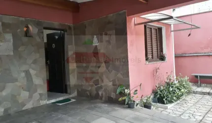 Casa Central com Piscina