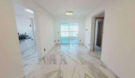 Apartamento novo com vista do mar e 2 quartos à venda em Praia Grande!