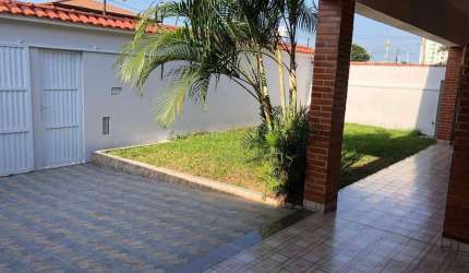 Casa com 5 quartos à venda, 272 m² por R$ 930.000 - Balneário Flórida - Praia Grande/SP