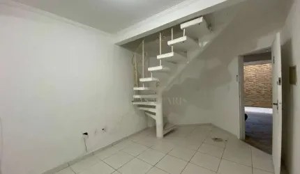 Sobrado com 2 dormitórios à venda, 65 m² por R$ 400.000 - Canto do Forte - Praia Grande/SP
