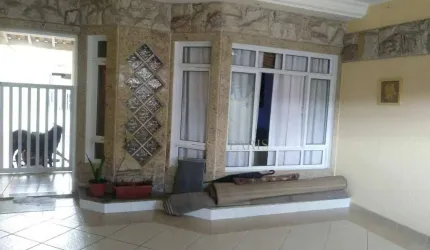 Sobrado com 3 dormitórios à venda, 135 m² por R$ 850.000,00 - Ocian - Praia Grande/SP