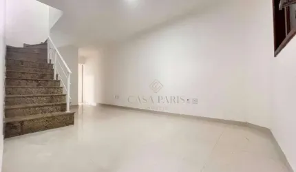 Sobrado com 2 dormitórios à venda, 110 m² por R$ 440.000,00 - Maracanã - Praia Grande/SP