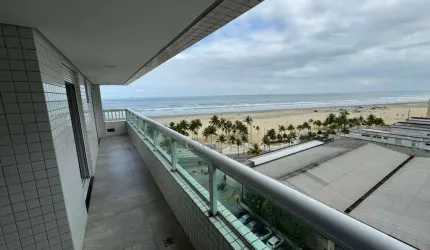 Apartamento com 3 dormitórios à venda, 140 m² por R$ 1.600.000,00 - Vila Guilhermina - Praia Grande/SP