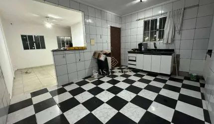 Casa com 3 dormitórios à venda, 218 m² por R$ 300.000,00 - Aviação - Praia Grande/SP