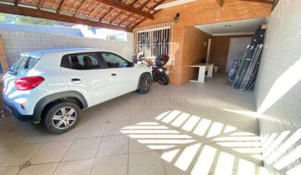 Casa com 3 dormitórios à venda, 180 m² por R$ 1.010.000,00 - Boqueirão - Praia Grande/SP