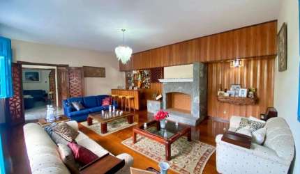 Casa à venda, 4 quartos, 4 suítes, 10 vagas, Santa Rosa - Belo Horizonte/MG