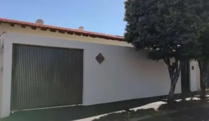 Casa com 3 dormitórios à venda, 300 m² por R$ 520.000,00 - Centro - Araraquara/SP